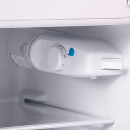 Retro koelkast. Vriescombinatie. 88,8 cm hoog, 45,5 cm breed, tweedeurs, met een totaal volume van 60 liter, een vriescapaciteit van 22 liter. 102 kWh/jaar, -27 °C ∽ 13 °C, ledverlichting. Premium rood, energieklasse E. — thumbnail 5