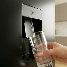 Heinner HC-HM260BKWDE++ Koel-vriescombinatie met Waterdispenser – 260 L – Elektronische Temperatuurregeling – Omkeerbare Deur – Zwart – 5 Jaar Garantie — thumbnail 7