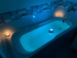 Technaxx BT-X60 Pool-Speaker met RGB-licht - Wit/Blauw — thumbnail 4