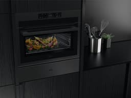 AEG KME768080T - Combi-oven - 43 liter - 1000 Watt magnetron - Mat zwart — thumbnail 2