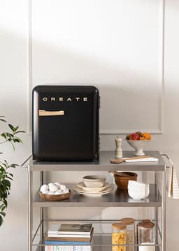 CREATE - Koelkast in retrostijl - Zwart - Handvat Goud - FRIDGE RETRO 48L — thumbnail 8