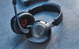 JBL Quantum 200 - Bedrade Gaming Headset - Over-ear Koptelefoon met Afneembare Microfoon - 3.5 mm Jack - Voor PC, PlayStation, Xbox & Switch - Zwart — thumbnail 12