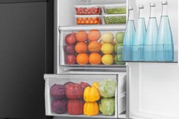 ETNA AKV879IZWA - Amerikaanse koelkast - Zwart - 179 cm - No-Frost - MultiFlow 360° - LED display en IJsdispenser voor ijsblokjes - Flessenrek — thumbnail 12