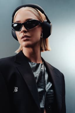 Sony WH-1000XM6 - Draadloze koptelefoon met Noise Cancelling - Zwart — thumbnail 7