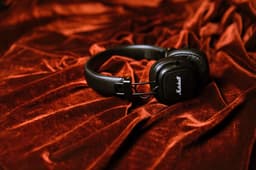 Marshall Major III Bluetooth - Draadloze on-ear koptelefoon - Bluetooth - Zwart — thumbnail 17