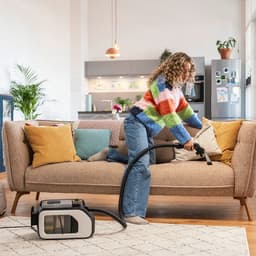 Kärcher SE 3 Compact Home Floor Tapijtreiniger - Vlekkenreiniger - Reservoir 2,9 l - Incl. reinigingsvloeistof 100 ml - Geschikt voor oa. autostoelen - bureaustoelen - banken - hondenmanden, tapijten, vloerkleden, baby- en kinderstoelen — thumbnail 4