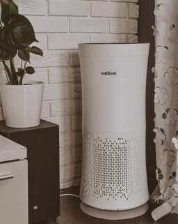 Vestfrost Slimme luchtreiniger - 48 m² - 350 m³ /u - 17 dB - VP-A1Z40WH - Plasma ION - UV-C LED-technologie - 3-in-1-filter voor 99,97% bescherming - WiFi- module - Mobiele Applicatie - Luchtkwaliteitsindicator - Nachtmodus — thumbnail 16