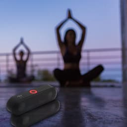 NBY Krachtige Bluetooth Speaker - 10W Surround Sound Draadloze Luidspreker - 10 Meter Bereik & 6 Uur Draadloos Muziek Afspelen Zonder Opladen - Zwart — thumbnail 7