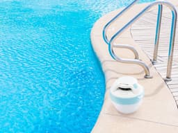 Technaxx BT-X60 Pool-Speaker met RGB-licht - Wit/Blauw — thumbnail 5
