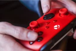 Xbox Draadloze Controller - Rood - Xbox, PC, Cloud Gaming — thumbnail 25