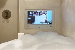 SplashVision® Waterdichte badkamer TV - ESI-22S Android LED Badkamer TV Zilvergrijs — thumbnail 8