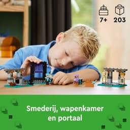 LEGO Minecraft De wapensmederij - 21252 — thumbnail 16