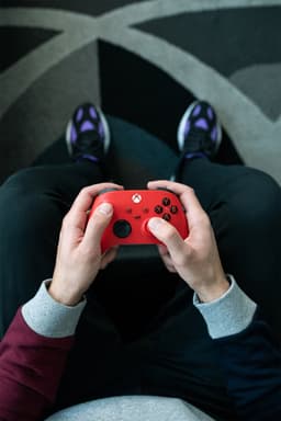 Xbox Draadloze Controller - Rood - Xbox, PC, Cloud Gaming — thumbnail 4