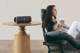 EarFun UBOOM® L - Draadloze bluetooth 5.0 speaker - Voice Assistant - IPX7 Waterproof - Ingebouwde microfoon - Zwart — thumbnail 4
