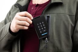 SecureDrive KP 2TB HDD - PIN code - FIPS 140-2 Level 3 validated — thumbnail 10