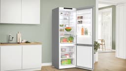 Bosch - KGN492IAF - Serie 4 - Koel-vriescombinatie - Energielabel A - 203 x 70 cm - Extra breed - RVS - Total No Frost; Nooit meer ontdooien- Zeer stil - VitaFresh XXL 0°C: houd etenswaren langer vers met extra ruime vershoudlades. — thumbnail 6
