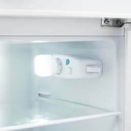 Retro koelkast. Koel-vriescombinatie, 105,5 cm hoog, 41 cm breed, twee deuren, met een totaal volume van 92 liter, vriesvolume van 28 liter. Deurvakken en glazen planken. 116 kWh/jaar, -27 °C ~13 °C, ledverlichting, wit — thumbnail 21