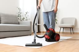 Swiss Pro+ Stofzuiger Zonder Zak - Red - Stofzuigers - Vacuum Cleaner Zakloos - 1600W - Sterke Zuigkracht - HEPA Filter - Compact, Licht & Krachtig - Gemakkelijk Schoon Te Maken — thumbnail 9