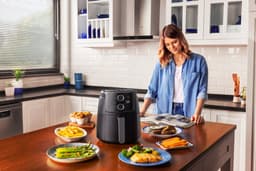 Beko FRL2242B Enkel 3,9 l Vrijstaand 1500 W Heteluchtfriteuse Zwart — thumbnail 2