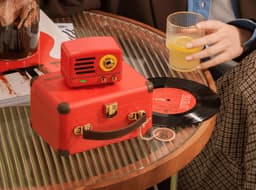 MUZEN OTR Metal - Draagbare FM-radio Bluetooth luidspreker - 10 Uur Speeltijd - Bluetooth Speaker - Draadloze Speaker - Mini Bluetooth speaker - Draagbare speaker - Rood — thumbnail 1