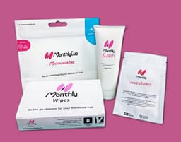 MonthlyCup Cleaning tablets - reinigingstabletten voor menstruatiecup - voor natuurlijke grondige reiniging - verwijdert verkleuring van menstruatiecup - milieuvriendelijk - 2 stuks — thumbnail 2