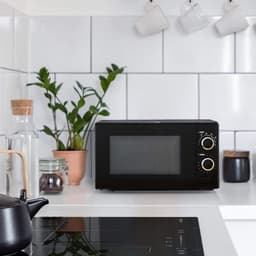 Royalty Line® MWO3818 Vrijstaande Solo Magnetron - 20 Liter - Microwave Met 6 Magnetronstanden - Microgolf - 700W - Binnenverlichting - Zwart — thumbnail 9