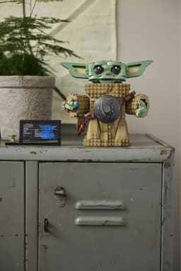 LEGO Star Wars Grogu™ (Mandalorian Apprentice) - 75446 — thumbnail 11