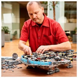 LEGO Star Wars - Millennium Falcon™ - 75192 — thumbnail 24