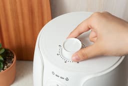 Linsar - Mini Airfryer - heteluchtfriteuse Met timer, temperatuurregeling en automatische uitschakeling - 1200 watt — thumbnail 2