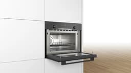Bosch CMA585GB1 - Serie 6 - Inbouwmagnetron met heteluchtfunctie - 60x45 cm - 44 l - Zwart - Eenvoudig te reinigen met hydrolyse — thumbnail 5