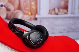 PowerLocus MoonFly Koptelefoon Over-Ear met Passief Noise Cancelling, Draadloze Hoofdtelefoon, Voice Assistant Activation - Zwart/Grijs — thumbnail 11
