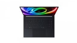 Razer Blade 16 Gaming Laptop - 16" QHD+ 240Hz OLED - Ryzen AI 9 365 - 32GB RAM - RTX 5070 - 1TB — thumbnail 6