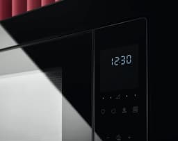 AEG TS5GM251EB Zwart Grill-magnetron Aanrecht 25 l 900 W — thumbnail 2