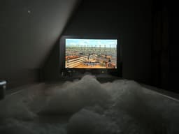 SplashVision® Waterdichte Spiegel badkamer TV - ESI-22M Android LED Spiegel Badkamer TV — thumbnail 1