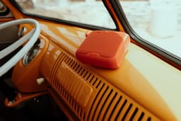 Teufel BOOMSTER GO Portable Bluetooth Speaker Waterproof to IPX7 Wireless Music USB-C - koraalrood — thumbnail 3