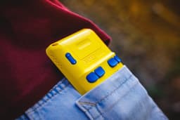 Capcom - Super Pocket Gaming Handheld - 12 Ingebouwde Games - USB C - Compatibel met Evercade cartridges — thumbnail 4