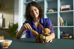 LEGO Pokémon Eevee Bouwpakket voor Volwassenen met Dieren Figuur - 72151 — thumbnail 9