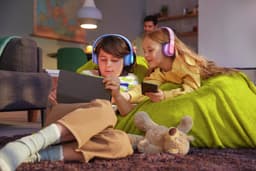 Philips TAK4206 - Bluetooth Kinder Koptelefoon - On-Ear Volumebegrenzing - Roze — thumbnail 5