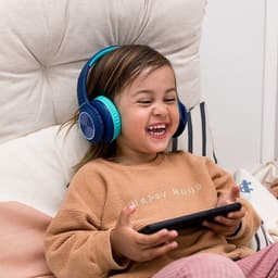 PowerLocus PLED Draadloze Koptelefoon Over-Ear voor Kinderen - LED lampjes - met Microfoon - Micro SD poort - Blauw — thumbnail 16