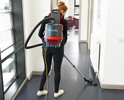 Numatic Rugstofzuiger RSV150 met kit AA30E — thumbnail 3