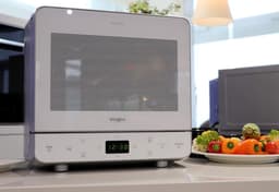 Whirlpool MAX 39 Pro Crisp Magnetron & Grill 13L – Dual Crisp & Steamfunctie – Kwartsgrill – Jet Defrost – Compact Design – Zilver/Wit – Inclusief Stoompan, Hoog Rooster & Crisp-Bord – Stil (0 dB) – Energieklasse A – MedahomeStore — thumbnail 5