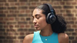 JBL Live 770NC - Draadloze Noise Cancelling Koptelefoon - Bluetooth - Over-ear - 65 uur batterij - Adaptive ANC - Zwart — thumbnail 6
