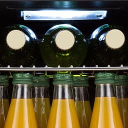 Klarstein Mini Koelkast met Glazen Deur, Kleine Stille Mini Koelkast voor Kamer & Tuin, Indoor/Outdoor Drankkoelkast met IoT/App-bediening, Koelkast voor Cosmetica & Dranken, 5–18 °C, 47 L — thumbnail 7