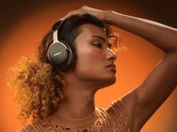 Bose QuietComfort Ultra Headphones (2nd Gen) – Draadloze over-ear koptelefoon – Active Noise Cancelling – Zwart / Goud — thumbnail 6