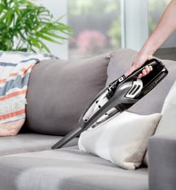 BISSELL Pet Hair Eraser Draadloze Kruimeldief - 15 Minuten Gebruikstijd - Verwijderd Huisdierharen 4200 r.p.m. - Kruimelzuiger Snoerloos - 0.6L Capaciteit - Oplaadbare Handstofzuiger 16 aW - Lichtgewicht - Incl. 2 Opzetstukken - 2278N — thumbnail 4
