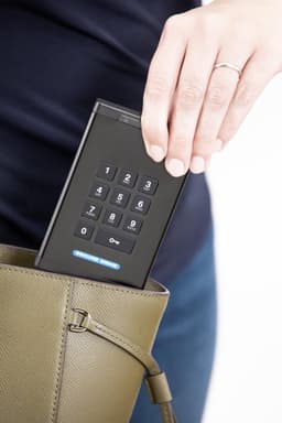 SecureDrive KP 2TB HDD - PIN code - FIPS 140-2 Level 3 validated — thumbnail 5