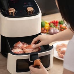 Sensova - Airfryer 5,5 Liter Olievrij Heteluchtfriteuse - Multifunctionele Elektrische Friteuse met 8 Automatische Programma’s - 1350W Vermogen - Grote Capaciteit voor Gezond, Snel en Vetarm Koken Thuis — thumbnail 7