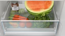 Bosch KGN33NSDB - Serie 2 - Koelkast -Koel-vriescombinatie - 175.4 x 61.4 cm - Total No Frost - Nooit meer ontdooien - Zilver- Led verlichting - Energielabel D — thumbnail 9