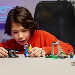 LEGO® Fortnite® Peely en Sparkplugs Kamp - 77075 — thumbnail 18