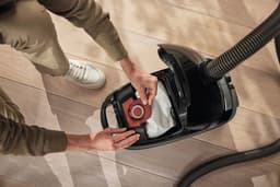 Miele Guard M1 - Sunsetgeel - Stofzuiger met zak - 890W — thumbnail 5